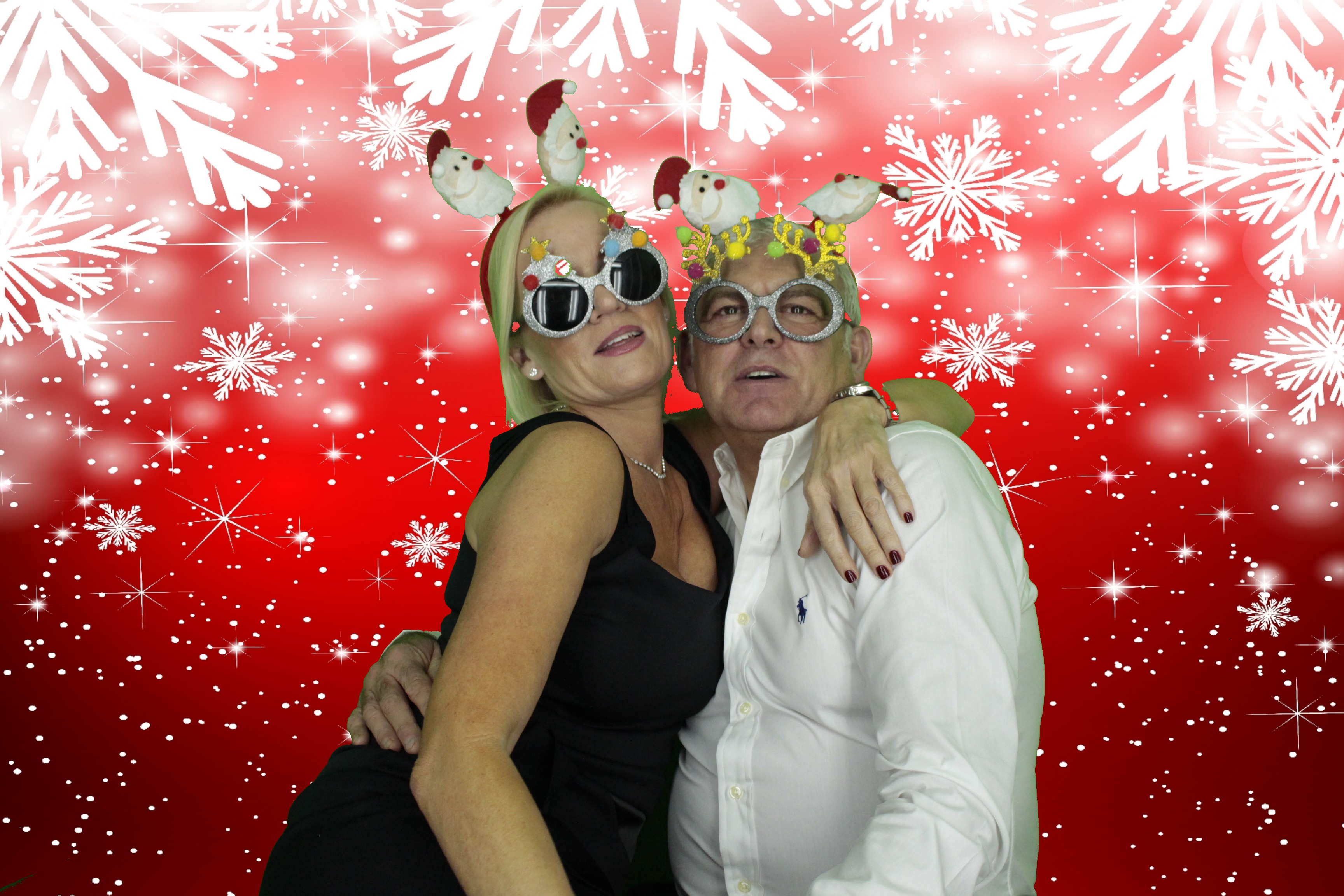 Silvermere Christmas Party | View more photos from the event at gallery.myphotoboothexperience.co.uk/u/MyPhotoBoothExperienceLtd/Silvermere-Christmas-Party-3